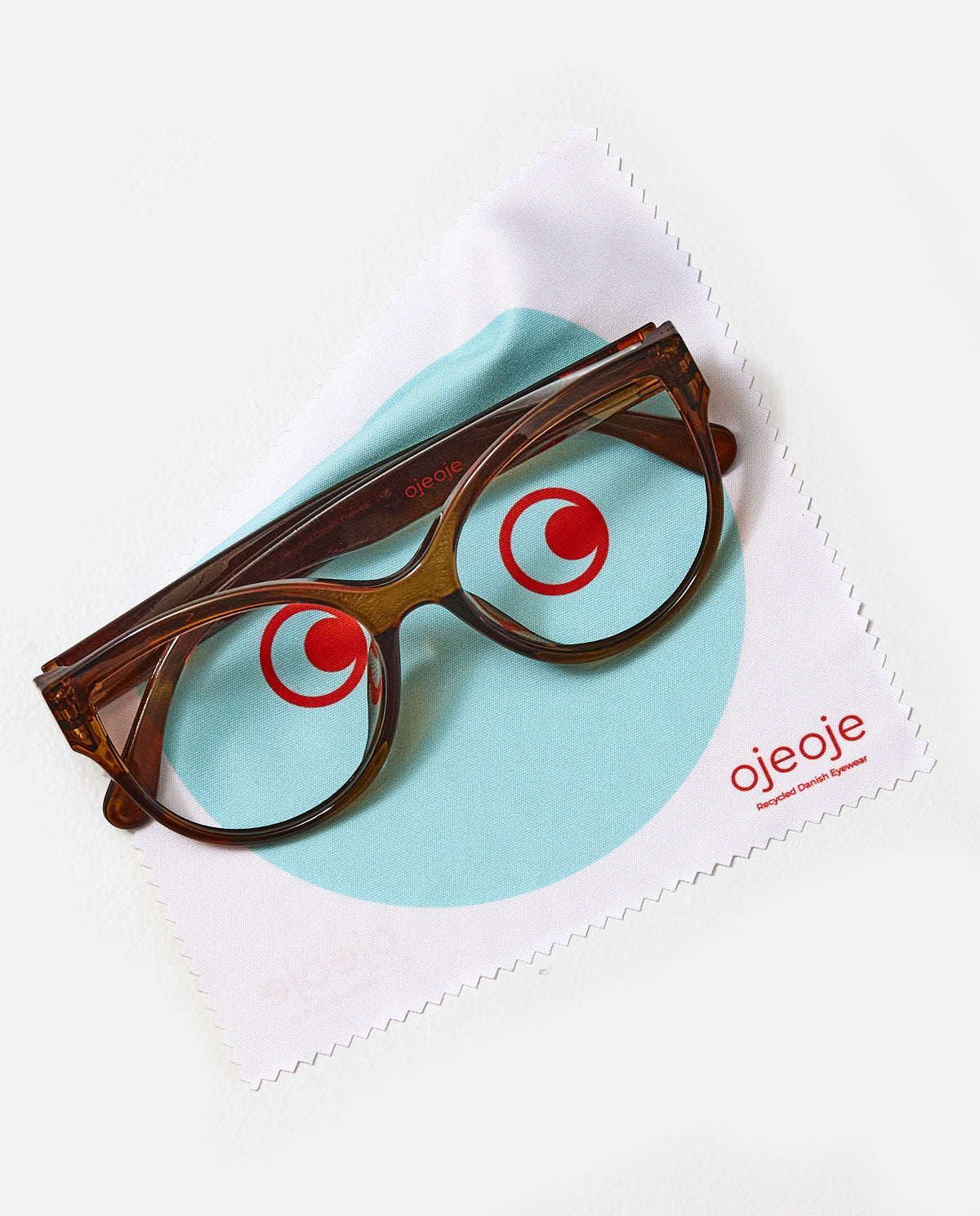 OjeOje Cloth color