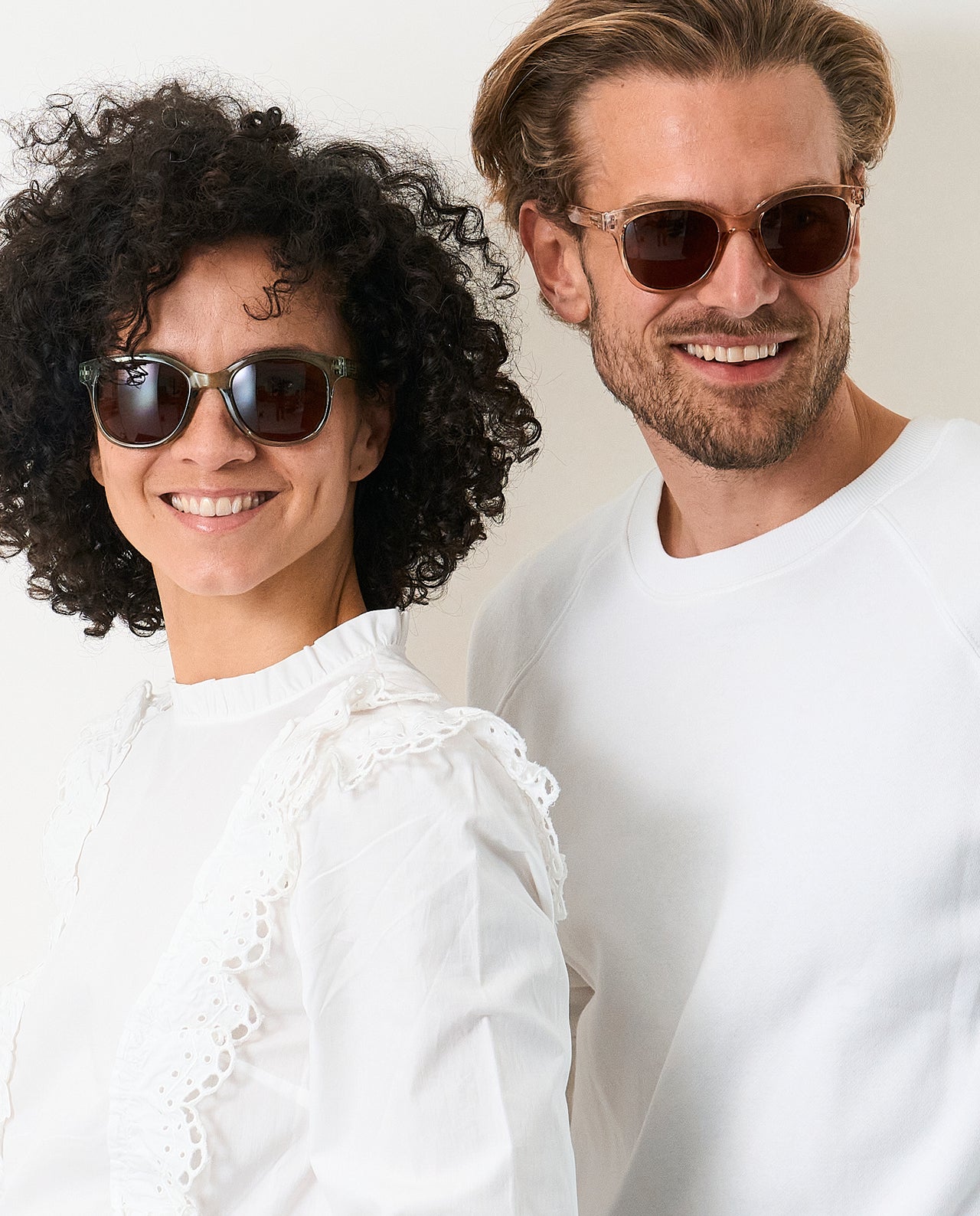 solbriller med styrke firkantede og stilfuldt design sand