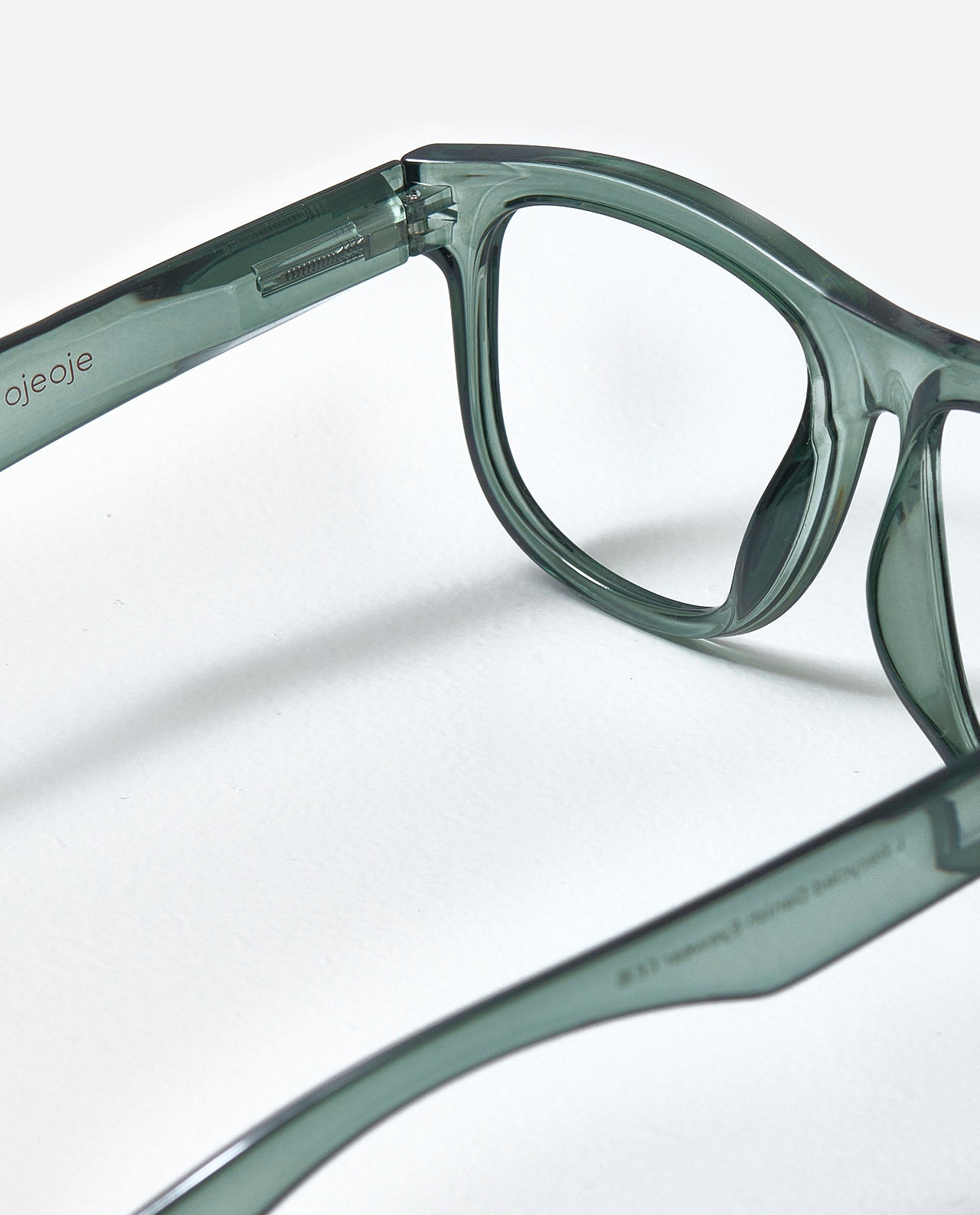 OjeOje D Clear lens glasses - red
